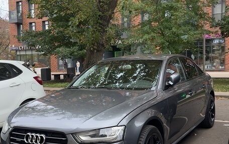 Audi A4, 2013 год, 1 600 000 рублей, 2 фотография