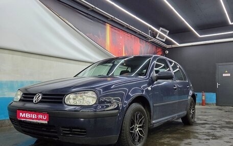 Volkswagen Golf IV, 2001 год, 380 000 рублей, 1 фотография