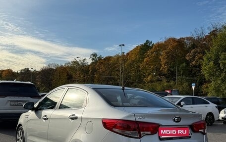KIA Rio III рестайлинг, 2015 год, 950 000 рублей, 2 фотография