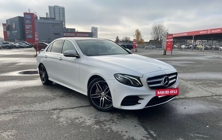 Mercedes-Benz E-Класс, 2016 год, 3 290 000 рублей, 2 фотография