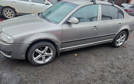Skoda Superb III рестайлинг, 2008 год, 320 000 рублей, 4 фотография