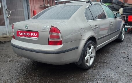 Skoda Superb III рестайлинг, 2008 год, 320 000 рублей, 7 фотография