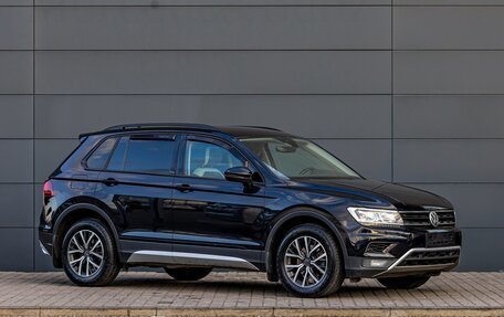 Volkswagen Tiguan II, 2020 год, 2 355 000 рублей, 7 фотография