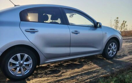KIA Rio IV, 2018 год, 1 400 000 рублей, 13 фотография