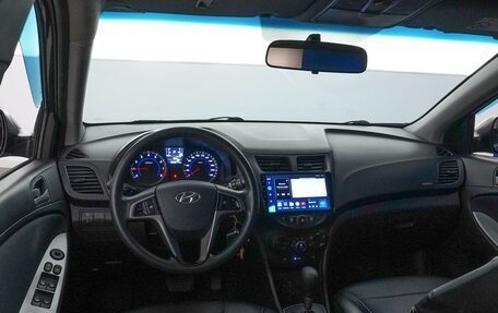Hyundai Solaris II рестайлинг, 2015 год, 829 236 рублей, 17 фотография