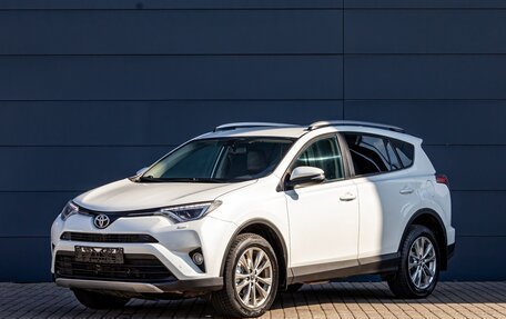 Toyota RAV4, 2019 год, 2 055 000 рублей, 1 фотография