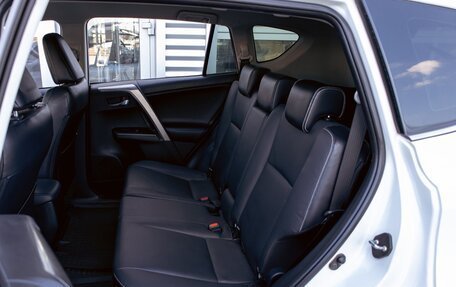 Toyota RAV4, 2019 год, 2 055 000 рублей, 19 фотография