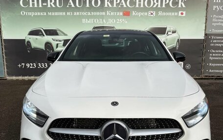 Mercedes-Benz A-Класс, 2019 год, 1 940 000 рублей, 1 фотография