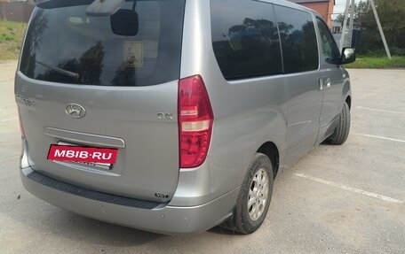Hyundai Grand Starex Grand Starex I рестайлинг 2, 2011 год, 1 600 000 рублей, 16 фотография