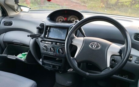 Toyota FunCargo, 1999 год, 385 000 рублей, 5 фотография