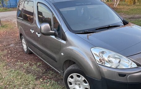 Peugeot Partner II рестайлинг 2, 2010 год, 650 000 рублей, 3 фотография