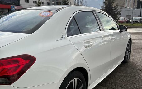 Mercedes-Benz A-Класс, 2019 год, 1 940 000 рублей, 14 фотография