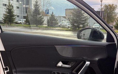 Mercedes-Benz A-Класс, 2019 год, 1 940 000 рублей, 22 фотография