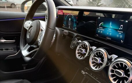 Mercedes-Benz A-Класс, 2019 год, 1 940 000 рублей, 35 фотография