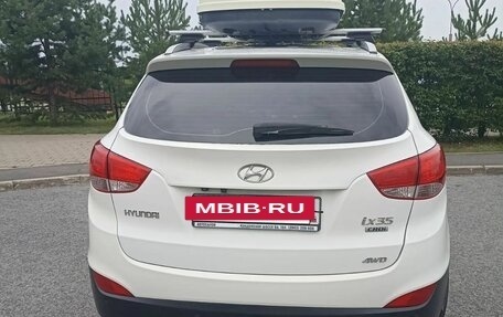 Hyundai ix35 I рестайлинг, 2013 год, 1 150 000 рублей, 2 фотография