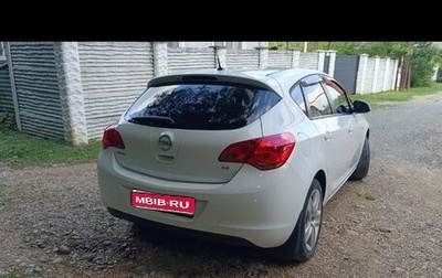 Opel Astra J, 2011 год, 720 000 рублей, 1 фотография