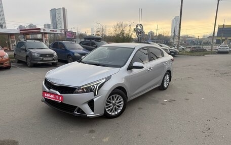 KIA Rio IV, 2022 год, 1 750 000 рублей, 1 фотография