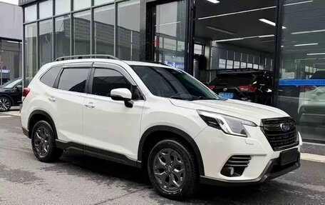Subaru Forester, 2023 год, 2 570 000 рублей, 1 фотография