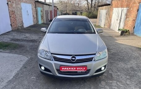 Opel Astra H, 2008 год, 650 000 рублей, 1 фотография