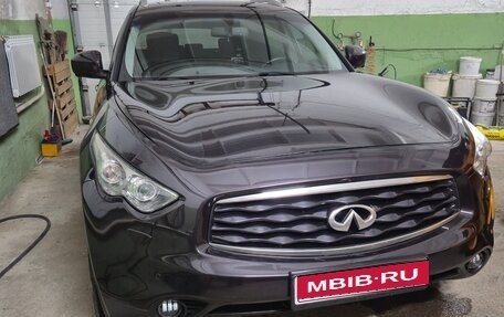 Infiniti FX II, 2009 год, 1 950 000 рублей, 1 фотография