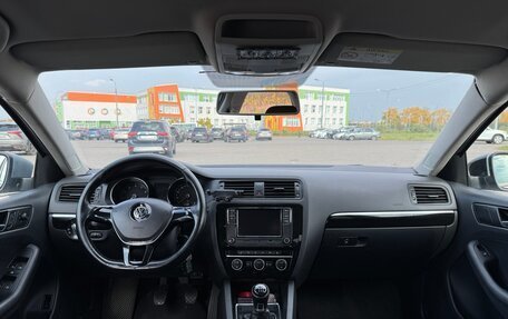 Volkswagen Jetta VI, 2016 год, 1 500 000 рублей, 8 фотография