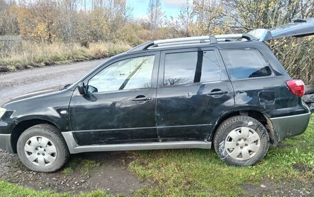 Mitsubishi Outlander III рестайлинг 3, 2007 год, 400 000 рублей, 10 фотография