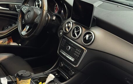 Mercedes-Benz CLA, 2018 год, 1 900 000 рублей, 4 фотография