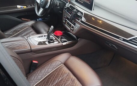 BMW 7 серия, 2022 год, 7 490 000 рублей, 16 фотография