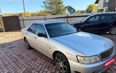 Nissan Laurel IV, 1984 год, 325 000 рублей, 2 фотография