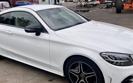 Mercedes-Benz C-Класс, 2019 год, 3 100 000 рублей, 2 фотография