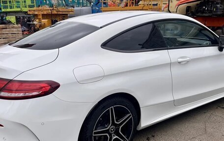 Mercedes-Benz C-Класс, 2019 год, 3 100 000 рублей, 4 фотография