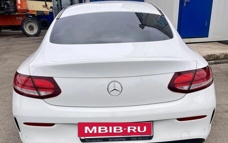 Mercedes-Benz C-Класс, 2019 год, 3 100 000 рублей, 6 фотография