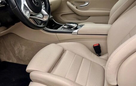 Mercedes-Benz C-Класс, 2019 год, 3 100 000 рублей, 9 фотография