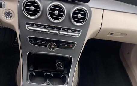 Mercedes-Benz C-Класс, 2019 год, 3 100 000 рублей, 11 фотография
