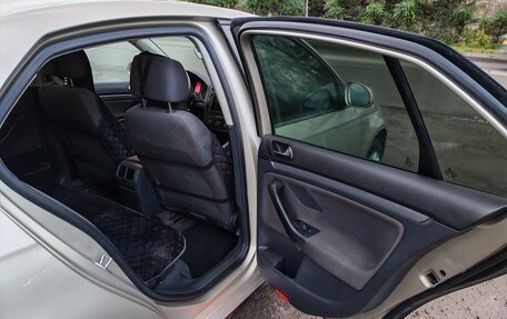 Volkswagen Jetta VI, 2005 год, 570 000 рублей, 17 фотография