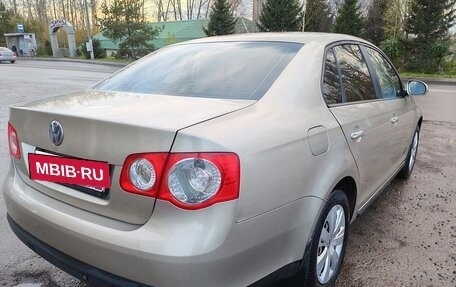 Volkswagen Jetta VI, 2005 год, 570 000 рублей, 8 фотография