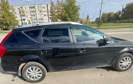 KIA cee'd I рестайлинг, 2010 год, 550 000 рублей, 3 фотография