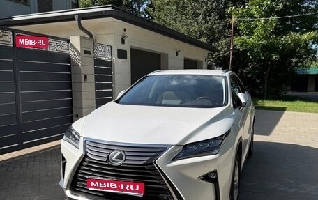 Lexus RX IV рестайлинг, 2016 год, 3 700 000 рублей, 1 фотография
