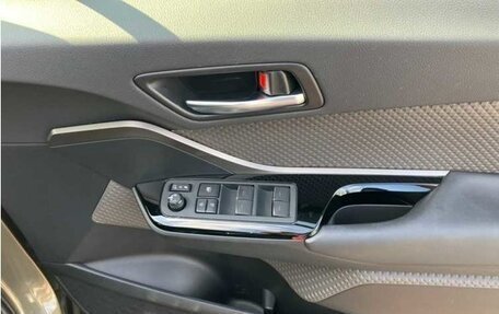 Toyota C-HR I рестайлинг, 2022 год, 1 497 000 рублей, 17 фотография
