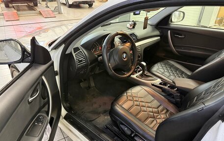 BMW 1 серия, 2011 год, 525 000 рублей, 6 фотография
