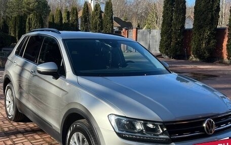 Volkswagen Tiguan II, 2019 год, 2 560 000 рублей, 9 фотография