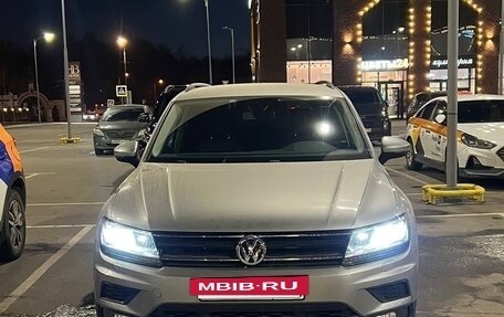 Volkswagen Tiguan II, 2019 год, 2 560 000 рублей, 3 фотография