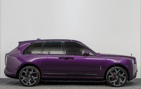 Rolls-Royce Cullinan, 2025 год, 55 790 000 рублей, 7 фотография