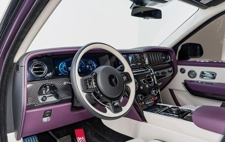 Rolls-Royce Cullinan, 2025 год, 55 790 000 рублей, 13 фотография