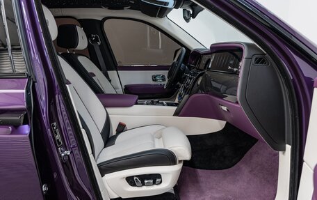 Rolls-Royce Cullinan, 2025 год, 55 790 000 рублей, 19 фотография
