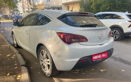 Opel Astra J, 2014 год, 960 000 рублей, 3 фотография
