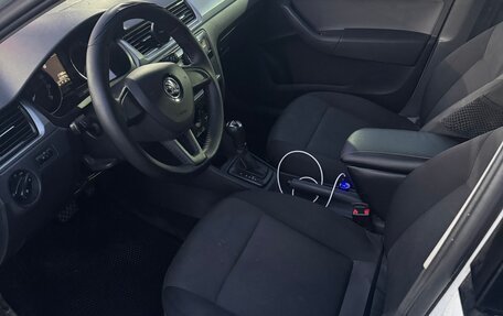 Skoda Rapid I, 2018 год, 925 000 рублей, 9 фотография