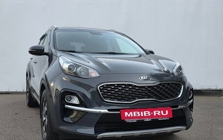 KIA Sportage IV рестайлинг, 2019 год, 2 300 000 рублей, 3 фотография