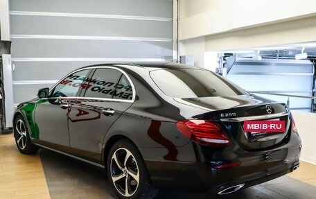 Mercedes-Benz E-Класс, 2019 год, 2 895 000 рублей, 6 фотография