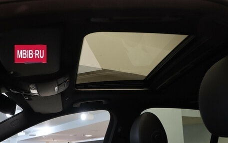 Mercedes-Benz E-Класс, 2019 год, 2 895 000 рублей, 25 фотография